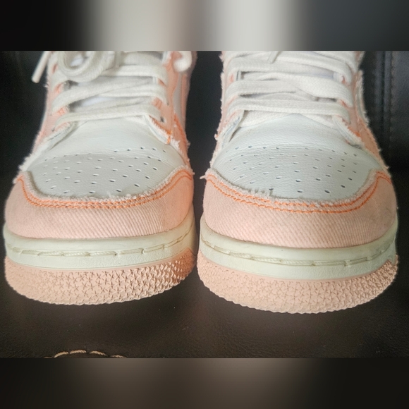 Nike Dunk Mid Top 1985 Artic Orance Sneakers women's size 7 shoes - Picture 3 of 15